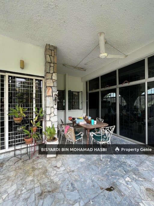 2 Storey End Lot Bungalow, Seksyen 5 Petaling Jaya.