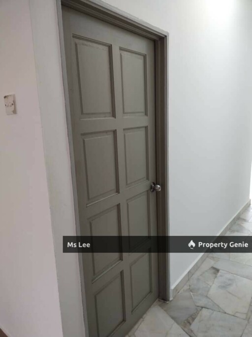 End Lot 2 storey Town House (Ground floor)-Taman Sri Sentosa @ Klang-Ready Now