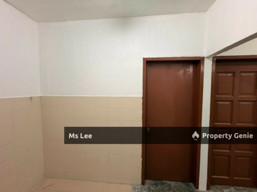 Pangsapuri Bandar Bukit Tinggi 2-Klang-Blok D Ground floor-Ready Now