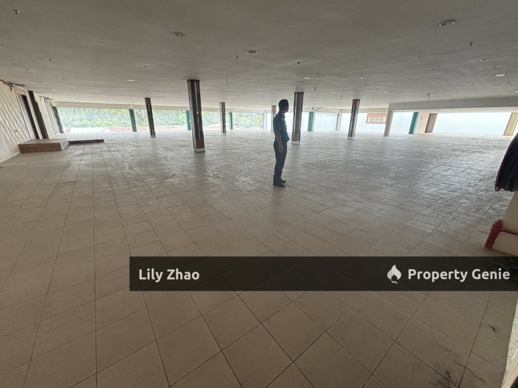 Night Club / Pub / Wine Bar / Karaoke / Night Life Business Commercials Space and Offices for Rent, 1st Floor 17,500 Sq ft, Kepayan, Near Airport Kota Kinabalu, Sabah