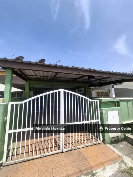 Freehold & Renovated | Teres Setingkat Kundang Jaya, Rawang