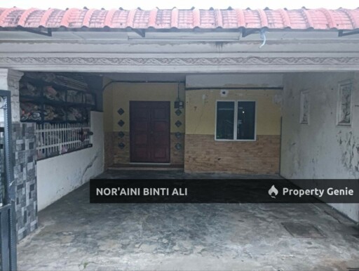 RUMAH TERES 1 TINGKAT UNTUK DIJUAL – TAMAN TAS, KUANTAN (FULLY RENOVATED)