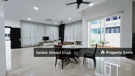Jacaranda Garden Residence 3 Storey Bungalow For Rent