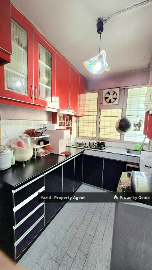 Flat Sri Pangkor, Sentul, KL