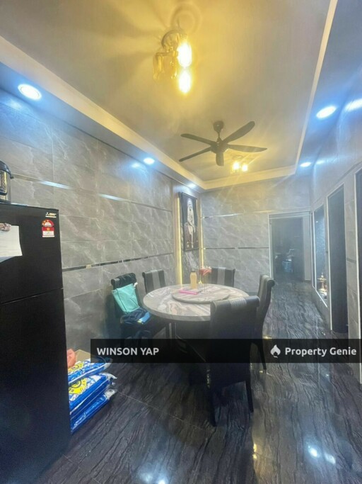 Single Storey Terrace Taman Kempas Indah Fully Renovated & Extand