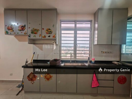 228 Condo @ Selayang Baru-Renovated Level 15-Sale Below Bank Value 10k