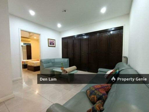 Bangsar Baru KL 3sty House For Sale !!