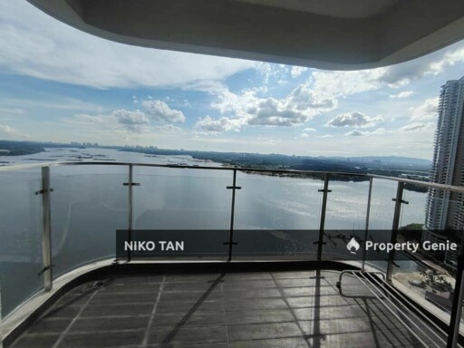 For Sale Bay Laurel Country Garden Danga Bay