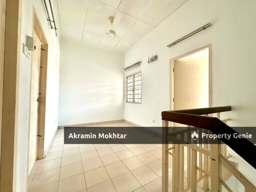 Double Storey Terrace Intermediate Seksyen 5, Kota Puteri, Rawang