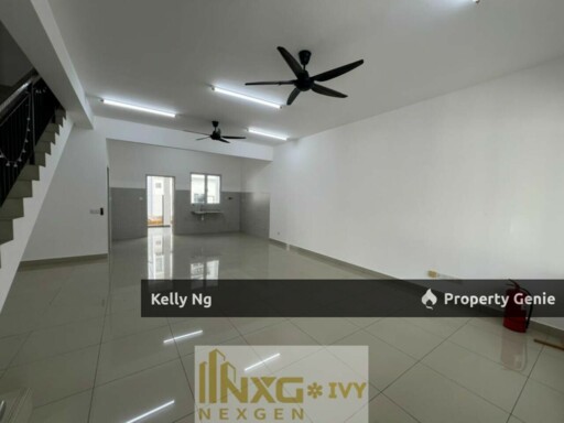 Double Sty House At Starling Bandar Rimbayu Telok Panglima Garang For Rent