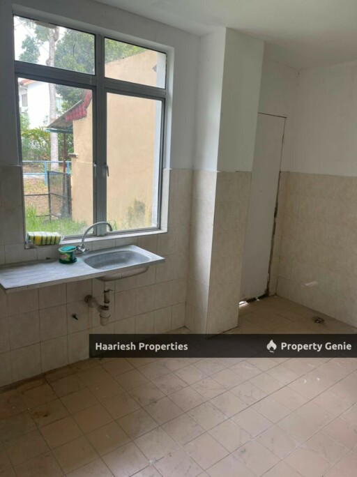 Semi D Seksyen 9 Bandar Puncak Alam