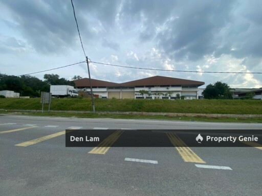 Hulu langat warehouse For sale !!