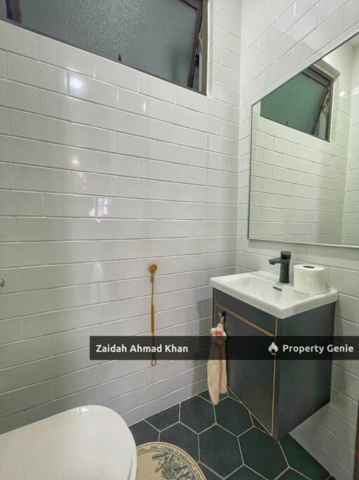 3 Storey Terrace The Mulia Residences Renovated For Sale