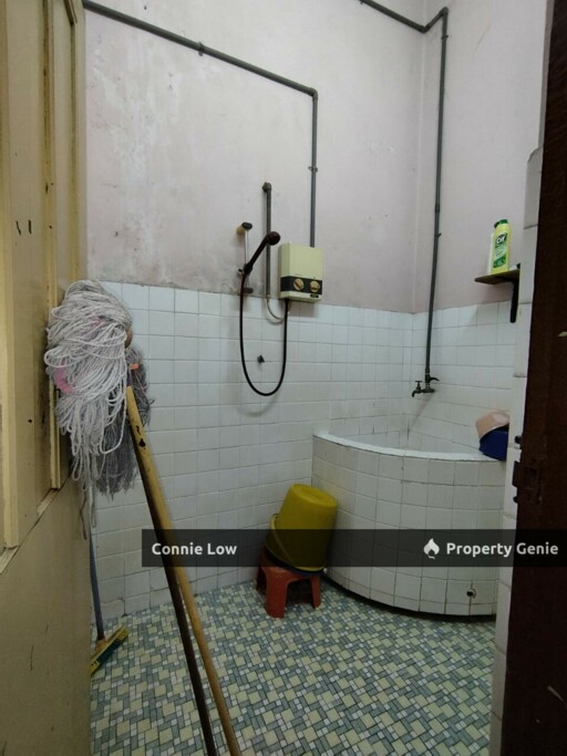 FULL LOAN Rm250k FREEHOLD Sungai Siput town area below market value