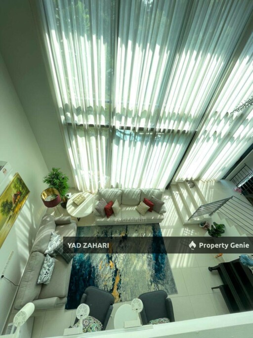 Semi-furnished Double Storey Zero Lot Bungalow Next to the Natural Lake, Perdana Heights