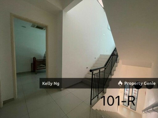 3 Sty House At Botanic Armaya Penaga  Klang For Rent