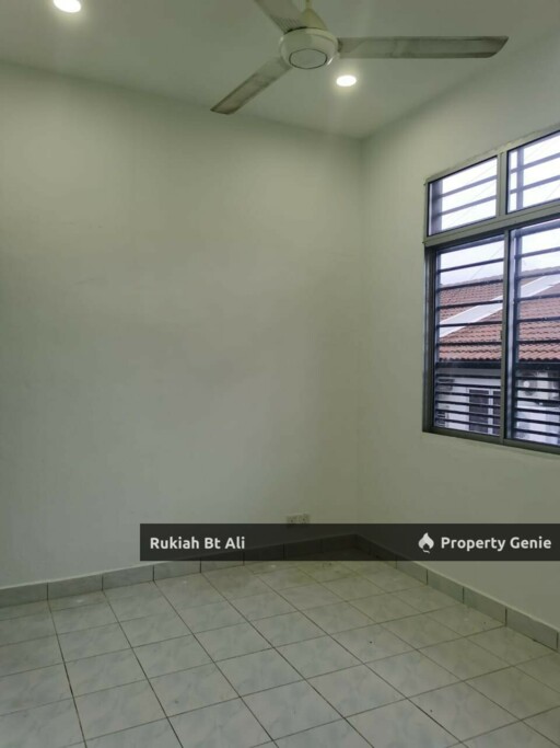 SIngle Storey Taman Kerisi near Seremban 2