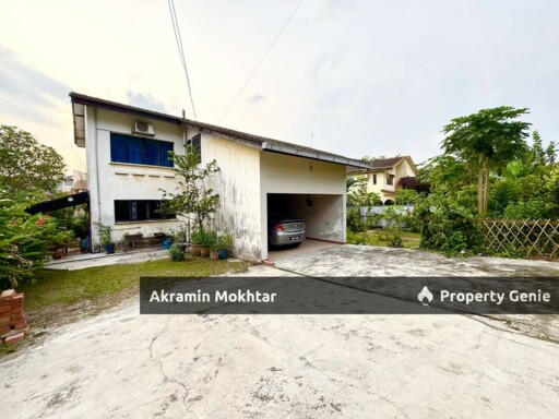 Freehold, Facing Open & Renovated | Double Storey Bungalow Kampung Tunku, Petaling Jaya