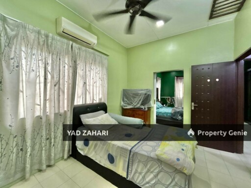 Cornerlot Unit and Completed with Renovated & Extended @ Taman Sejahtera, Klang