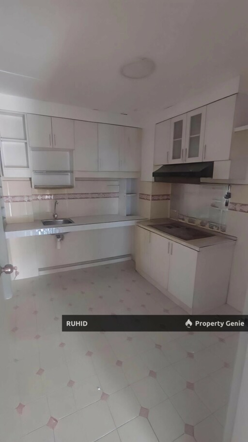 FOR SALE - Skudai Villa Apartment | Renovated Freehold Unit