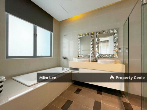 Puteri Habour Pent House For Sale!!
