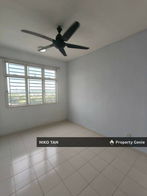 For Sale Villa Krystal Apartment @ Jalan Silat Lincah, Bandar Selesa Jaya