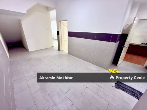 FACING OPEN, END LOT & RENOVATED | 2 Storey Terrace Vista Hill Bandar Mahkota Cheras, Cheras Selangor