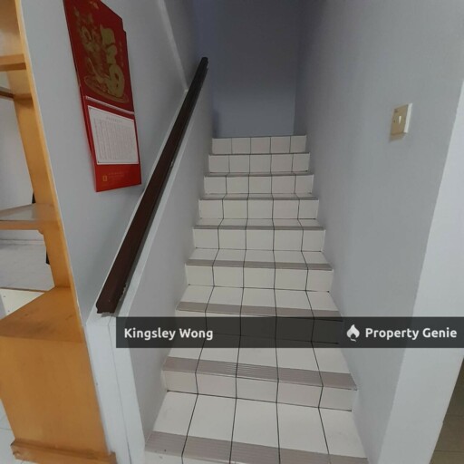 Taman Pengkalan Barat 2.5 Storey Terrace House Partial Furnished For Rent