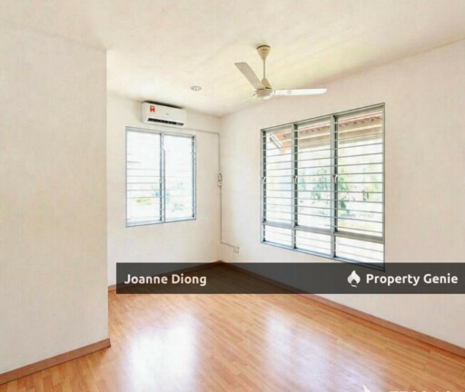 Opulenia-Denai Alam Double Storey House