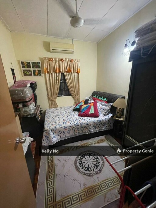 Double Sty Renovated Partly Furnished House At Bandar Bukit Raja Klang For Rent & Sale