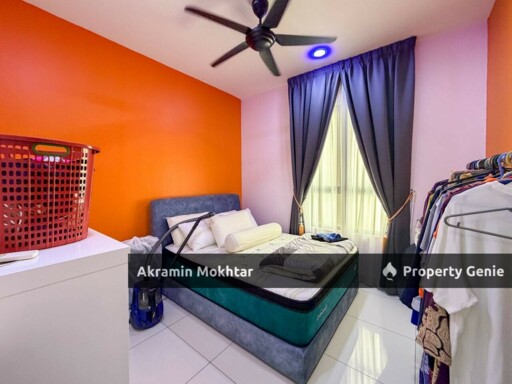 Freehold, Walking Distance To LRT, Partially Furnished & 2 Parking | Ten Kinrara Residence, Bandar Kinrara , Puchong