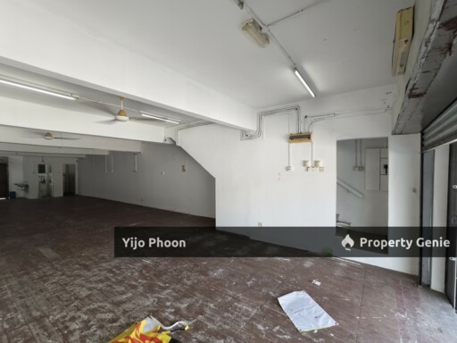 Shoplot Ground Floor @ Bukit Sentosa, Rawang Main Road Frontage
