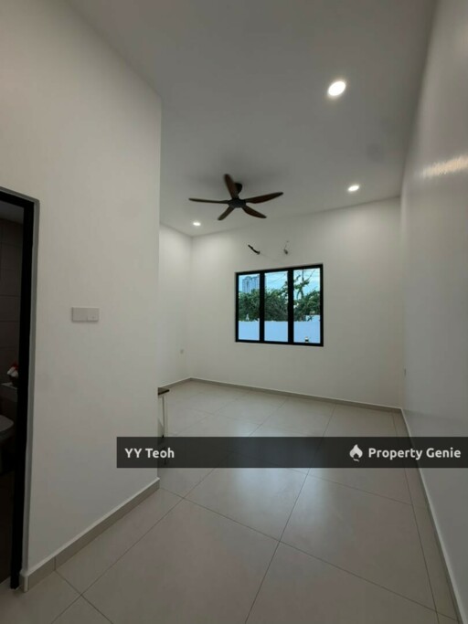 CORNER Ujong Pasir Single Storey Bungalow