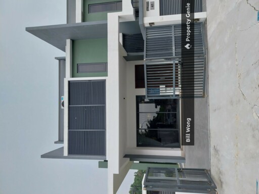 The Courtyard Cheras Superlink