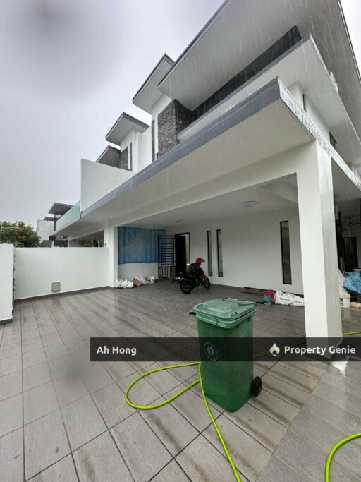 Adda Height / Cluster Double Storey / Partially Furnished