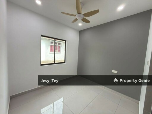 Taman Universiti Single Storey Terrace Corner Lot For Sales