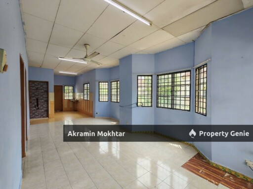 End Lot Single Storey Terrace House @ PKNS Antara Gapi.