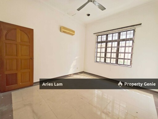 Bungalow House @ Taman Majidee /Near to JB Town