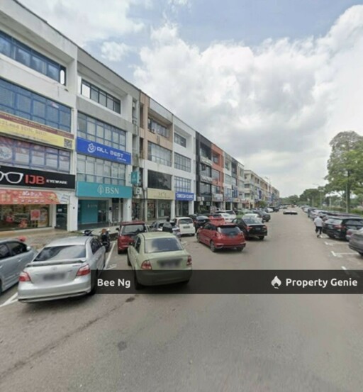 Permas Jaya 银行街 END LOT 店铺出售