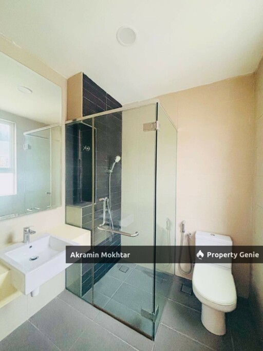 TWO AND HALF STOREY HYPERLINK DUTA VILLA PRESINT 14 PUTRAJAYA
