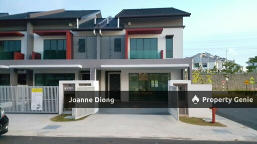 Nahara Bukit Raja-Double Storey End Lot Terrace House