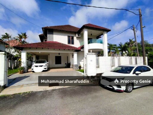 DOUBLE STOREY ENDLOT BUNGALOW TOK SIRA KUANTAN.
