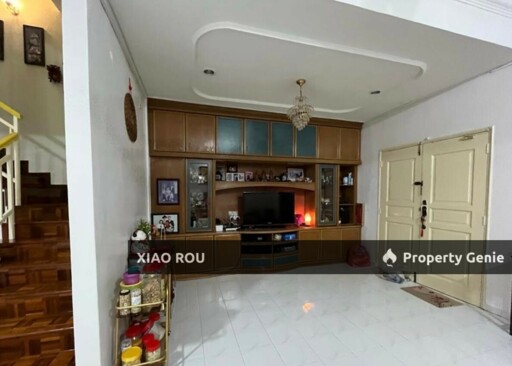 Bukit beruang 2.5stry terrace For Sale
