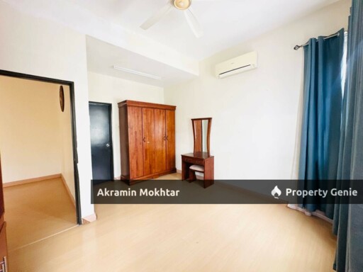 RENOVATED 2.5 Storey Semi D Puncak Bangi, Seksyen 6, Bandar Baru Bangi
