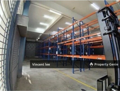 Taman Meranti Jaya, 4 Storey Warehouse Factory , 3 Ton Floor Loading, 40 Foot Container Access, with Cargo Lift, 100 Amp Power Supply, 23 Feet Height at Ground Floor, Prime Location, Easy Access to Hi