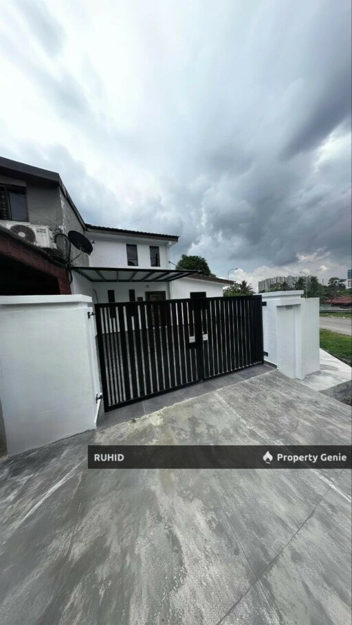 Double Storey Low Cost Corner Lot, Bandar Baru Permas Jaya, Masai