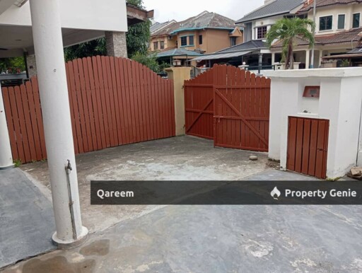 [BELOW MARKET] 2 STOREY SEKSYEN 7 SHAH ALAM. 22X75SFT sft