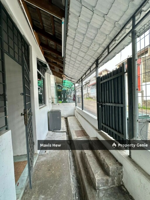 For Rent, Jalan Molek 2/6 @Taman Molek, 1-Storey Terrace