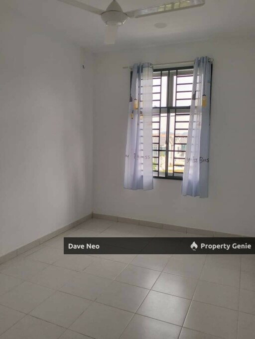 Taman Pulai Mutiara • 4Beds 3Baths • Partial Furnished • Gated & Guarded