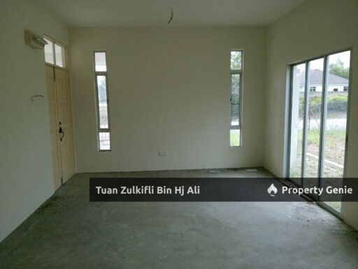 Banglo 1 Tingkat, Bandar Tasik Senangin, Negeri Sembilan.